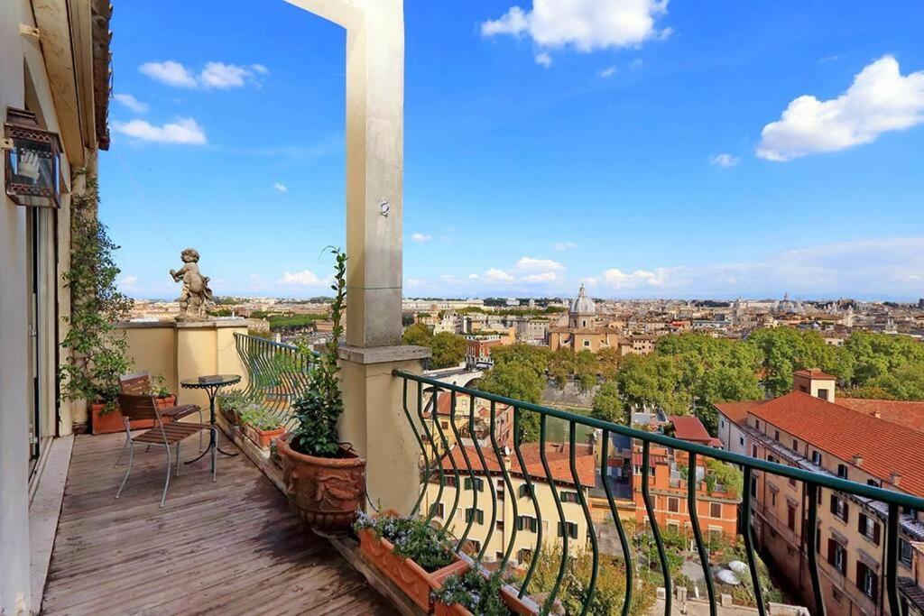 Sant'Onofrio Terrace Apartment โรม ภายนอก รูปภาพ