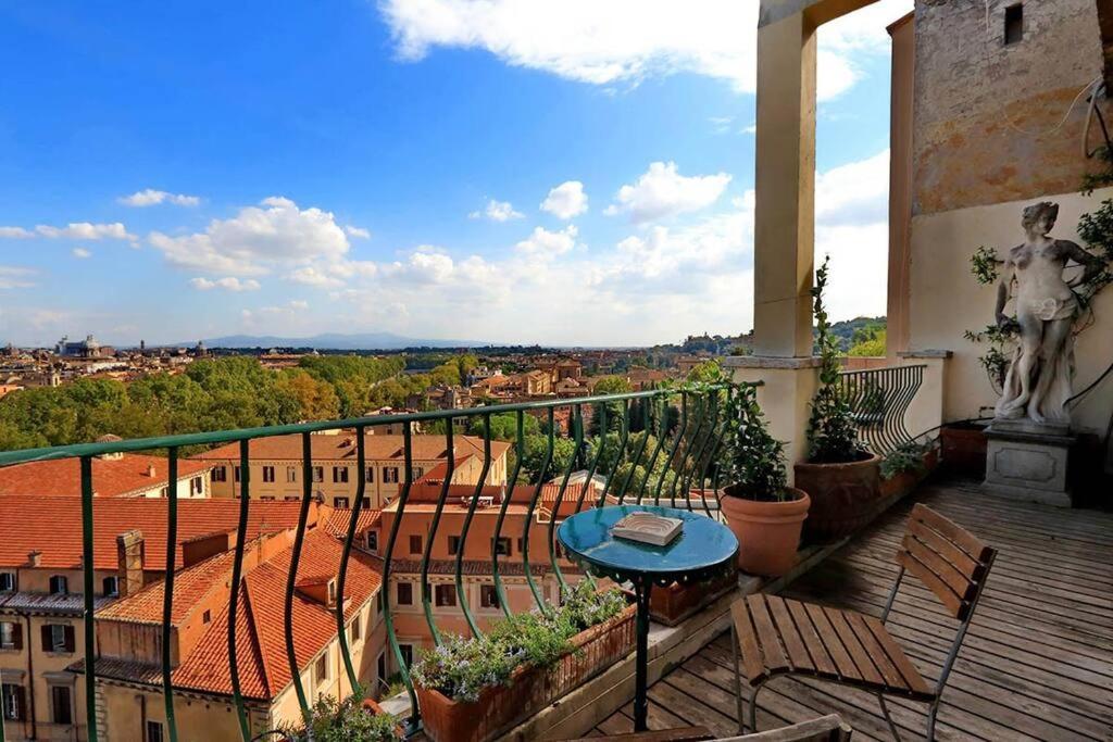 Sant'Onofrio Terrace Apartment โรม ภายนอก รูปภาพ